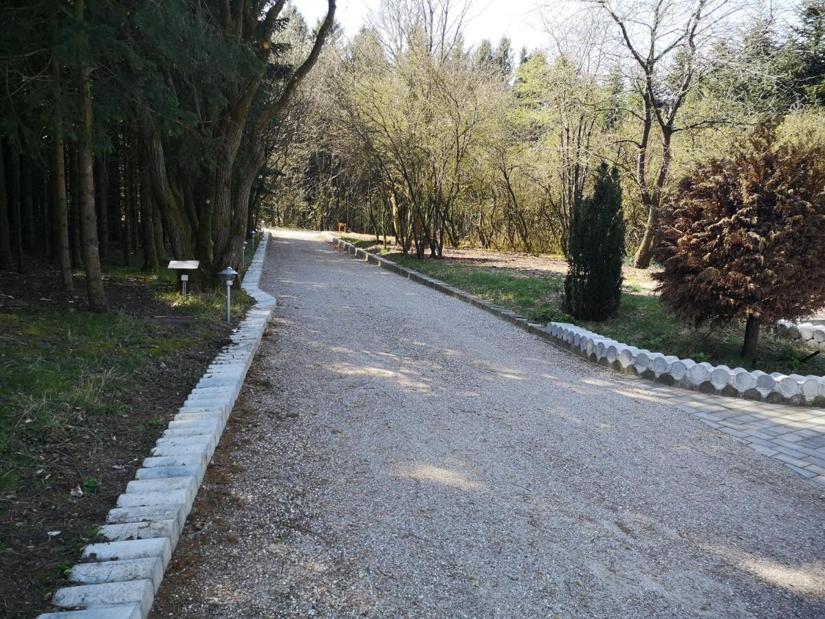 Billund Holiday - Assengaard B&B Give Exterior foto